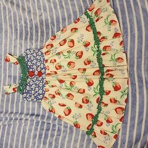 Matilda Jane strawberry crumble dress sz 6